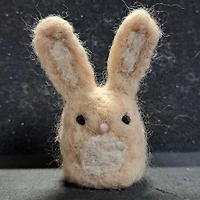 작가 프로필 이미지