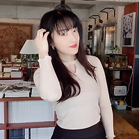 작가 프로필 이미지