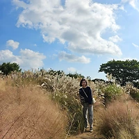 작가 프로필 이미지