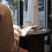 작가 프로필 이미지