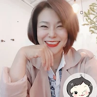 작가 프로필 이미지