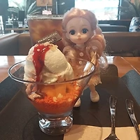 작가 프로필 이미지