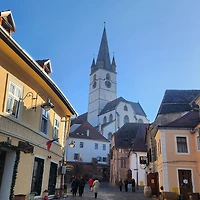 작가 프로필 이미지