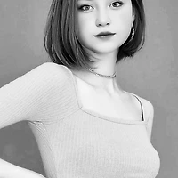 작가 프로필 이미지