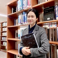 작가 프로필 이미지