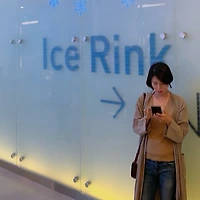 작가 프로필 이미지