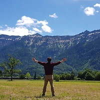 작가 프로필 이미지