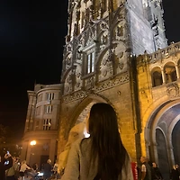 작가 프로필 이미지