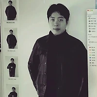 작가 프로필 이미지