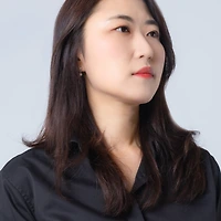 작가 프로필 이미지