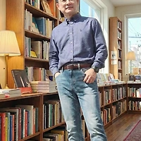 작가 프로필 이미지