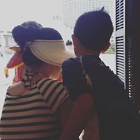 작가 프로필 이미지