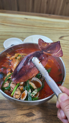빗맞아도 30년, 99탄-충주 풍년식당 너구리맛 짬뽕