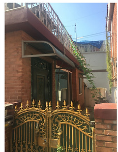 철거 시작, 구옥의 민낯