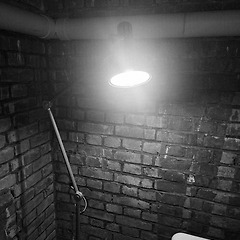 관심사 공유 vs 사생활 노출 썸네일