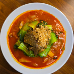 첫 리뷰는 사장이 남깁니다. 썸네일