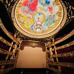 세줄의세계 #34. 샤갈의 천장화 썸네일