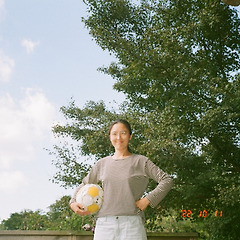 그 어떤 모순에도 굴하지 않고 나는 축구를 본다