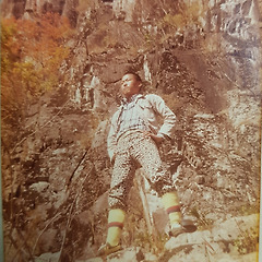 2. 권토중래-1 [쓸쓸한 귀향] 썸네일