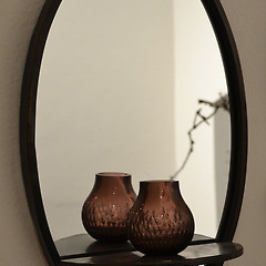 깨어진 거울 앞에서 썸네일