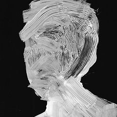 르네에게서 느껴지는 향기. 자유가 더 두려워지다 썸네일