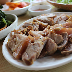 훌륭한 족발과 슈바인스학세는 있을 때 잘 먹어야 썸네일