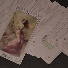 왜 어떤 사람은 늘 썸만 타다 끝나버릴까 썸네일