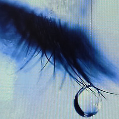 남 몰래 흘리는 눈물 썸네일