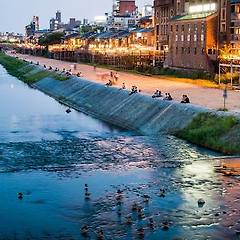 교토는 우리를 떠나지 못하고(2) 썸네일
