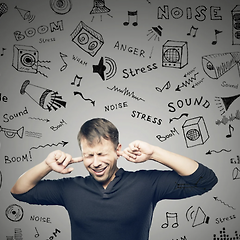 곤두선 청각 신경을 달래는 '음소거' 아로마 썸네일