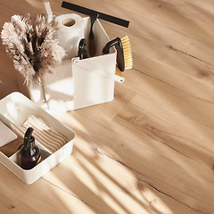 묵은 물건과 감정을 비워내는 '공간 정화' 아로마 썸네일