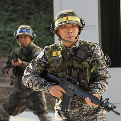 군 병력 절벽 시대, 군이 5060을 다시 부르는 이유 썸네일