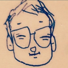 초단편소설 "조화가 웃는다" 썸네일