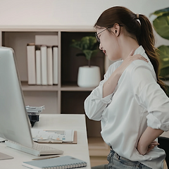 잔뜩 웅크린 몸을 펴는 오픈 마인드 향기 썸네일