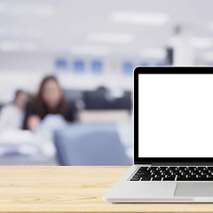 옆 자리 동료의 한숨 소리가 내 가슴을 누를 때 썸네일