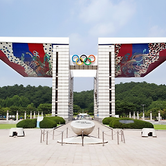 송파구, 이질적인 두 지역을 연계해야 하는 과제 썸네일