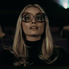 영화관에 가고 싶다.  썸네일