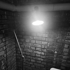 관심사 공유 vs 사생활 노출 썸네일