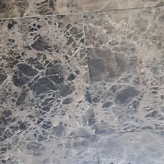 어차피 필요없는 이야기 썸네일