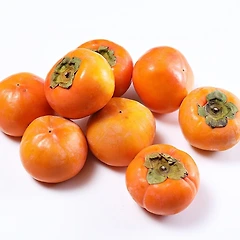 김치와 샐러드 다 잡은 단감김치 썸네일