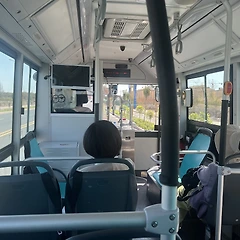 기사와 영상통화를 해야 탈 수 있는 중국 시내버스 썸네일