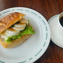 스웨덴식 아침샌드위치 Fralla 썸네일