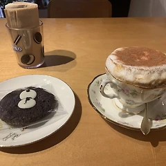 연남동 그 카페에서 썸네일