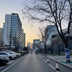 쉽게 쓰여진 시(1) 불빛과 별빛 썸네일