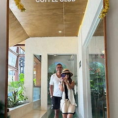 나의 아저씨 인 발리 썸네일