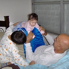 이스라엘 -내 딸이 아닌 듯한 딸! 썸네일