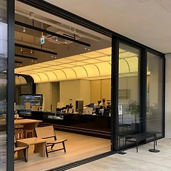 잠시 자리를 옮겼을 뿐인데 썸네일