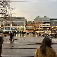 원정 주유는 피했지만 원정 쇼핑은 여전히 필요해요.   썸네일