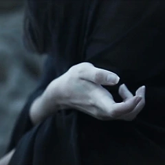 흙과 돌. 썸네일