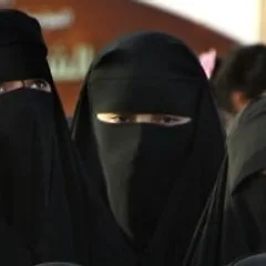 3. 일부다처제 썸네일